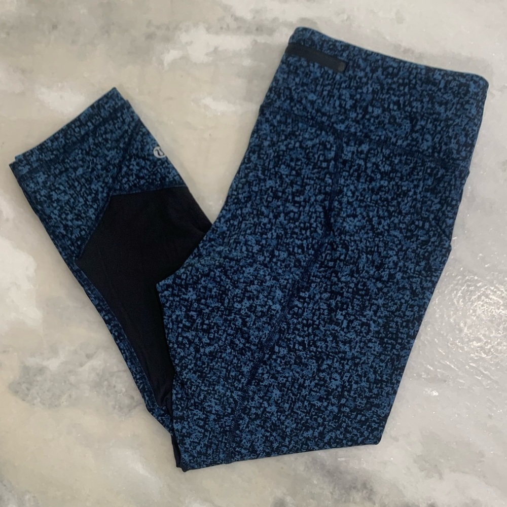 Blue & Black Cropped Lululemon Leggings